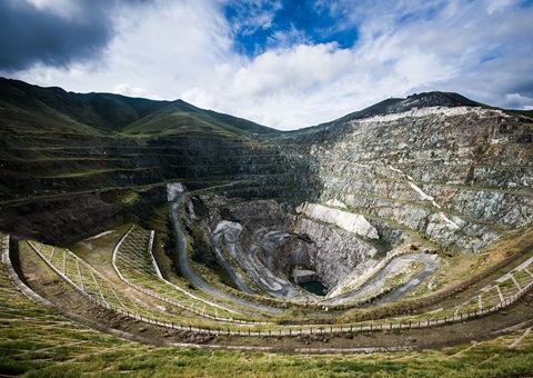 社会本钱参加战术性矿产调查试点，四川入。