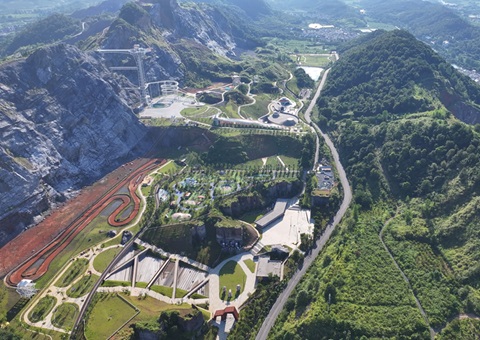 安顺仙女湖区巧用“生态建复+”四种模式治理拔除矿山